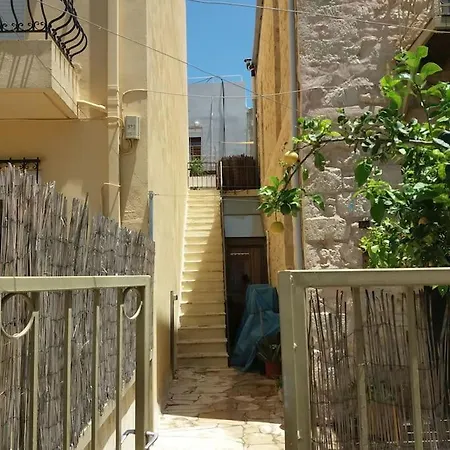 Stone House With Loft In Heraklion Historical Centre Candia Esterno foto