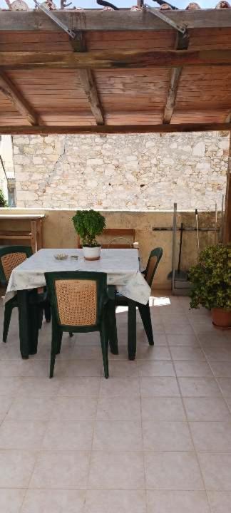 Apartment Stone House With Loft In Historical Centre *